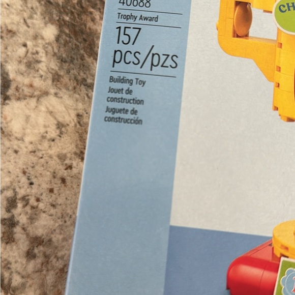 SOLD * NEW! LIMITED EDITION LEGO Set - Trophy Award - Picture 3 of 3